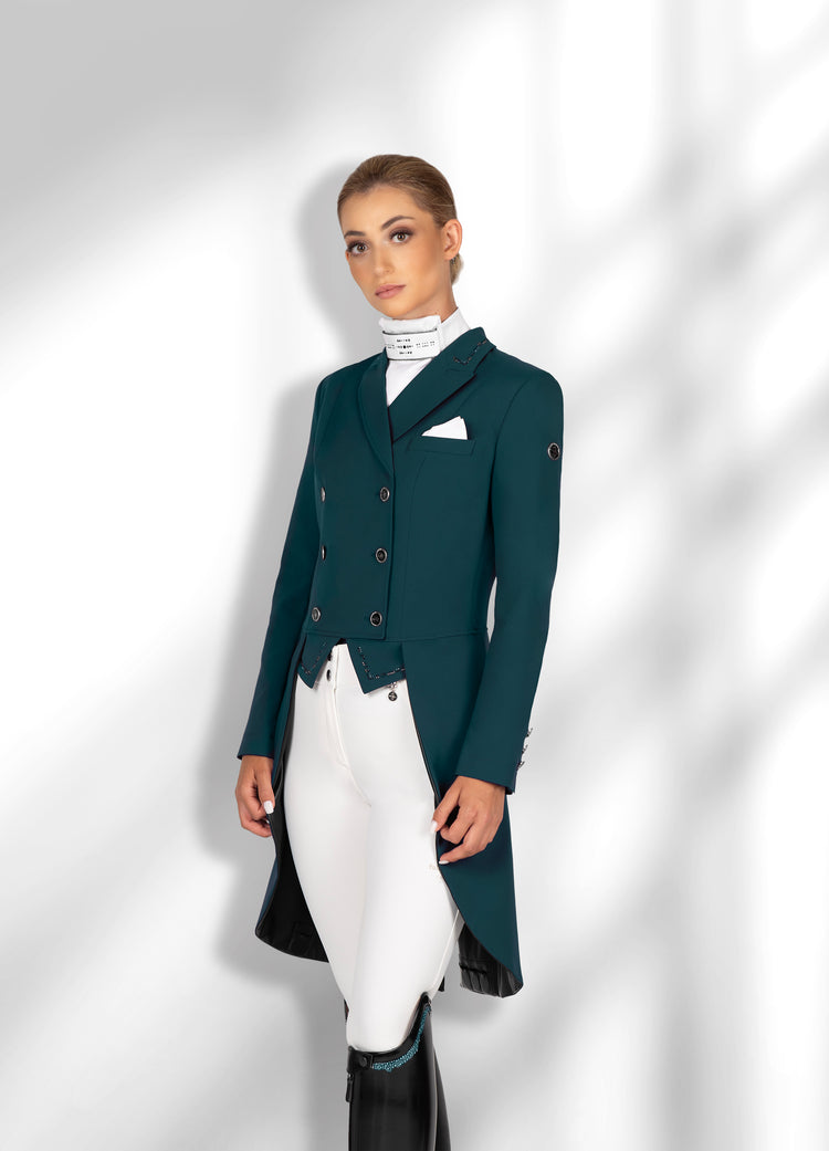 Green dressage tails women