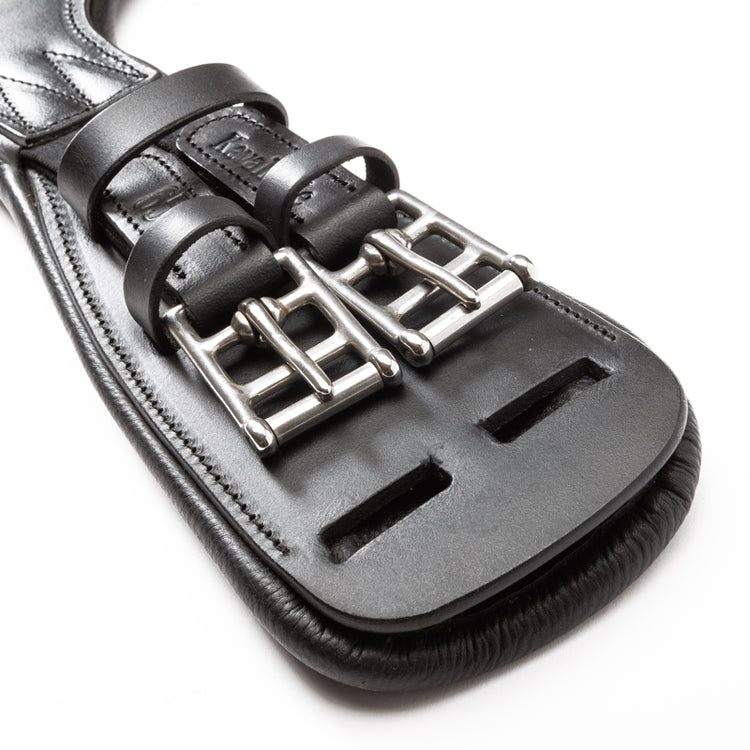 Kavalkade dressage girth with elastic on both ends