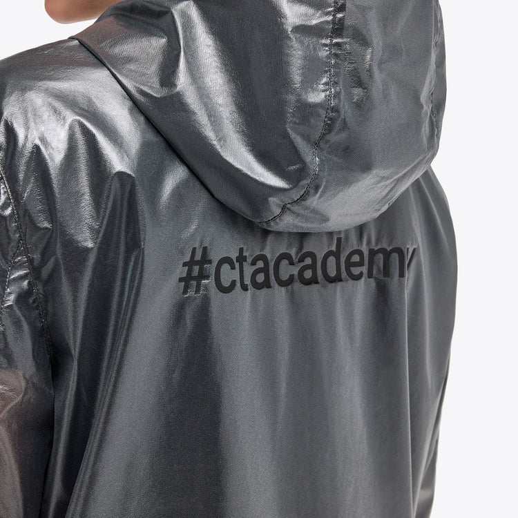 Best rain coat for equestrian competition