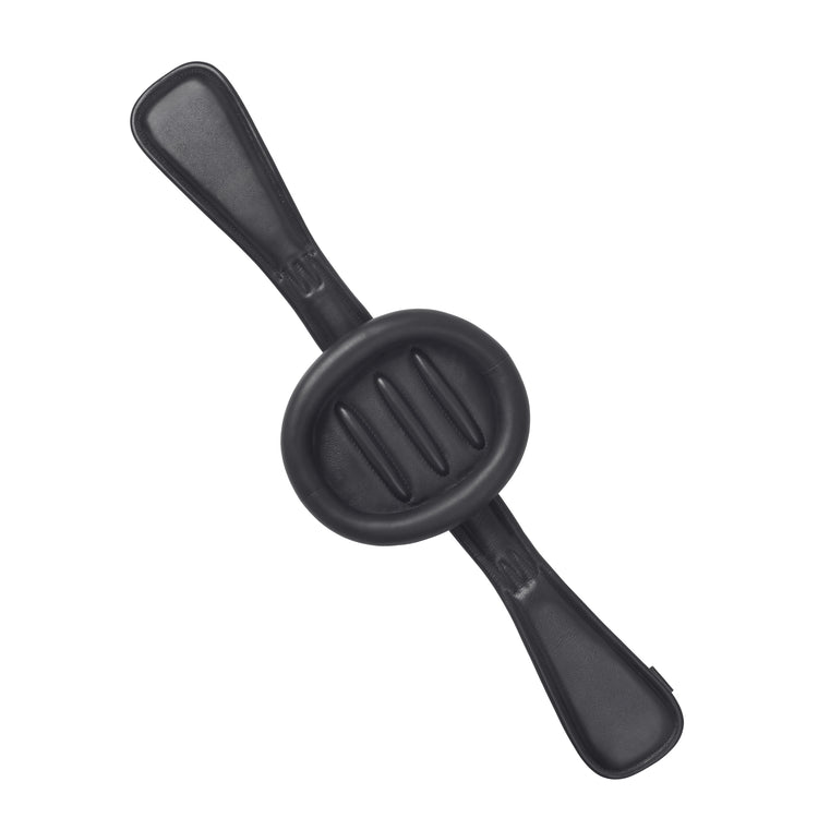 Dressage girth with round center
