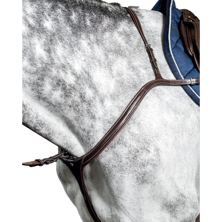 Best breastplate for show jumping