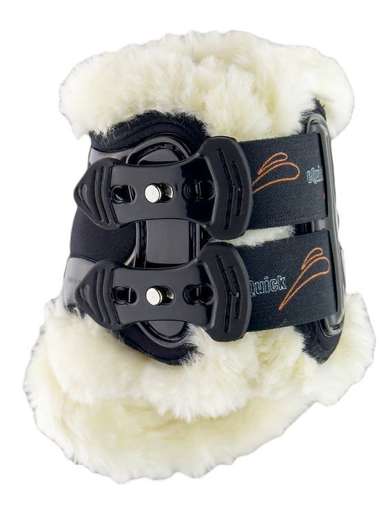 Faux fur hind boots for horses