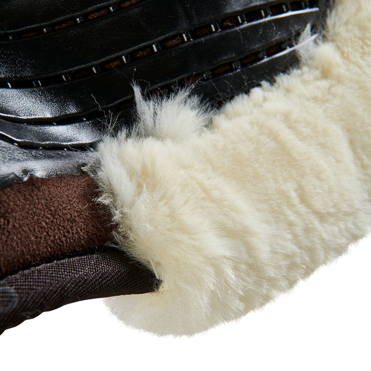 Faux sheepskin half pad