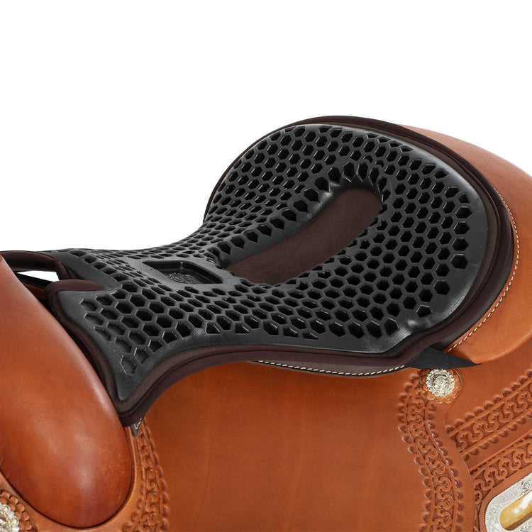 Gel seat cover for western saddle