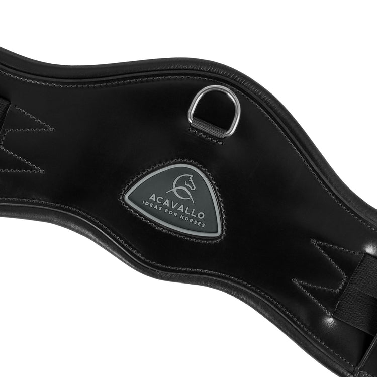 Anatomic dressage girth