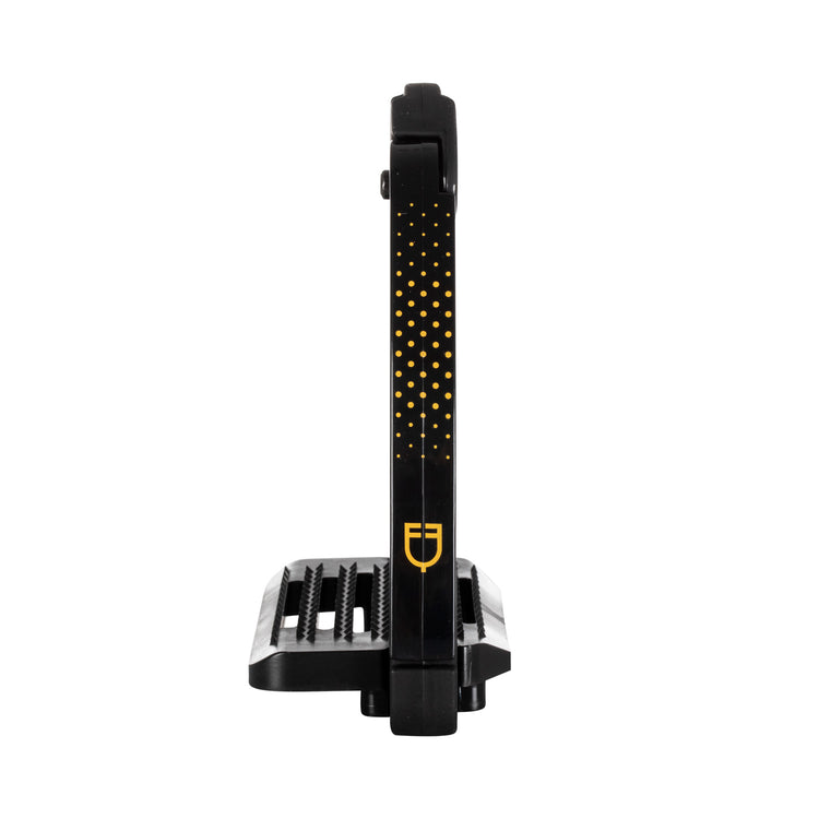 Stirrups with wide tread