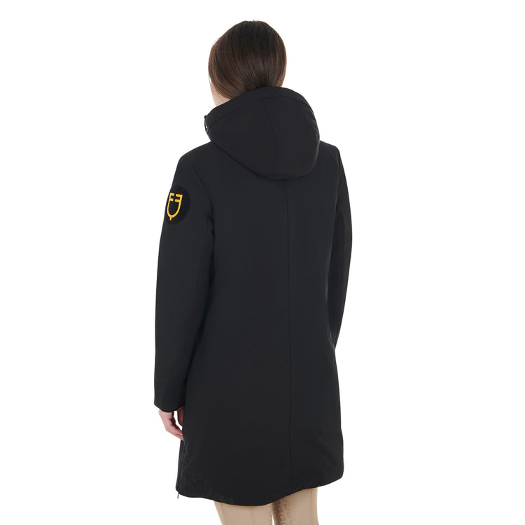 Lightweight windproof women’s jacket for stables and riding