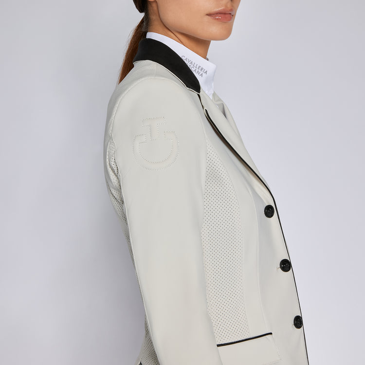 Beige women&