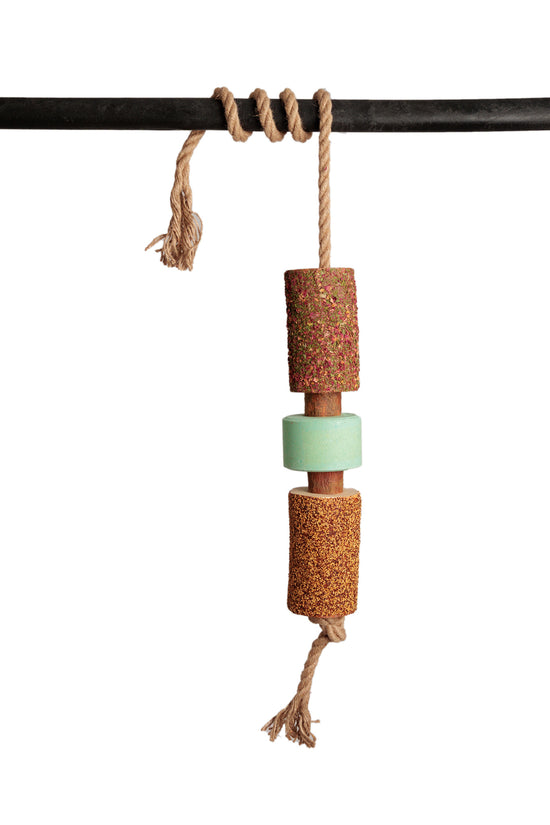 Grooming Deluxe Wooden Relax Horse Toy with Salt Lick Airways