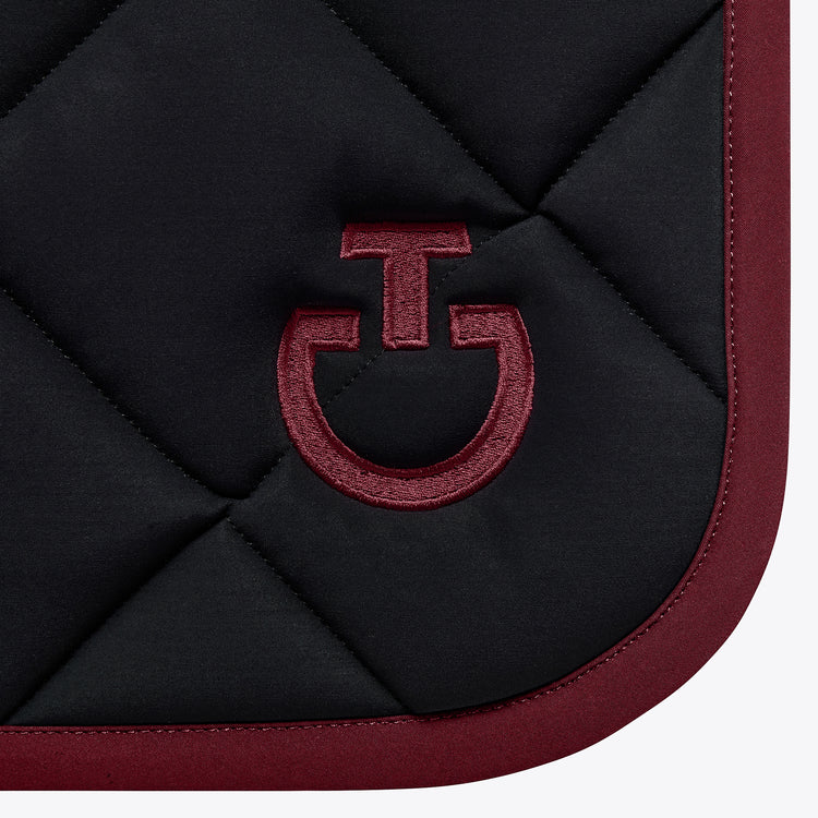 CT diamond quilt jump pad in black