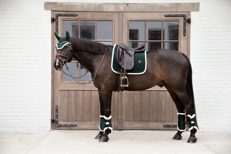 Kentucky Velvet contrast saddle pad matching set