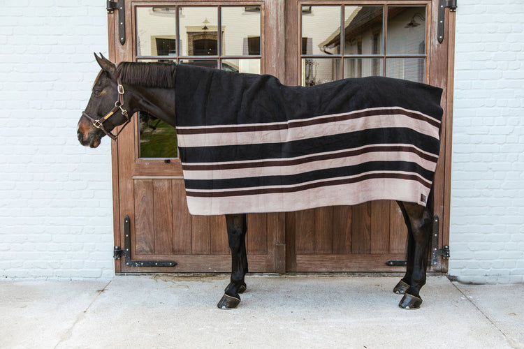 Kentucky wool square rug