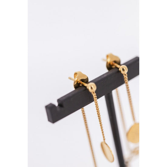 Equestrian earrings for women with delicate gold pendants and a refined appearance.