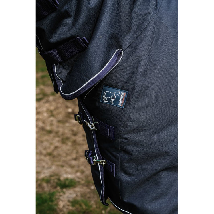 equitheme 1200d horse rug with reflective details