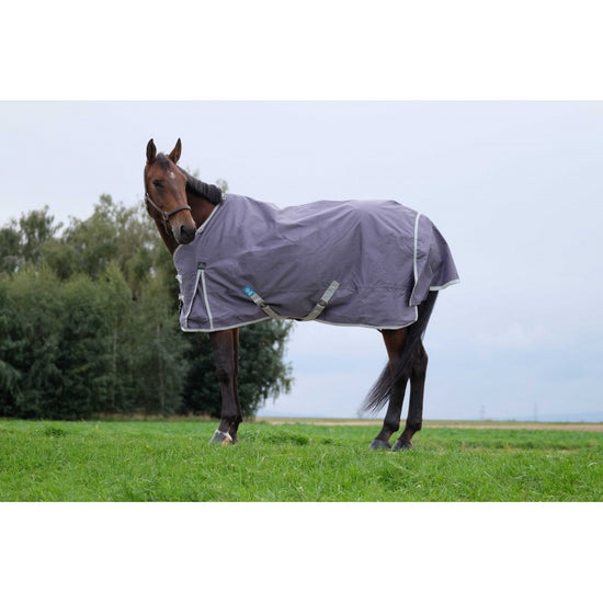 Breathable winter horse rug with cross surcingles taupe