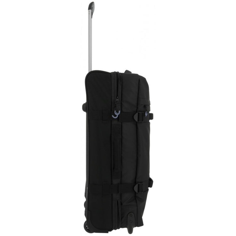 Water-resistant travel bag