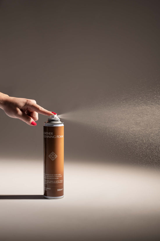 Grooming Deluxe Leather Cleaning Foam for riding boots and leather tack