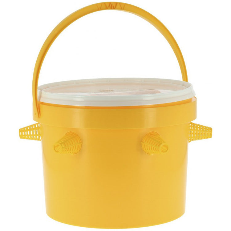 Fly traps for around horses