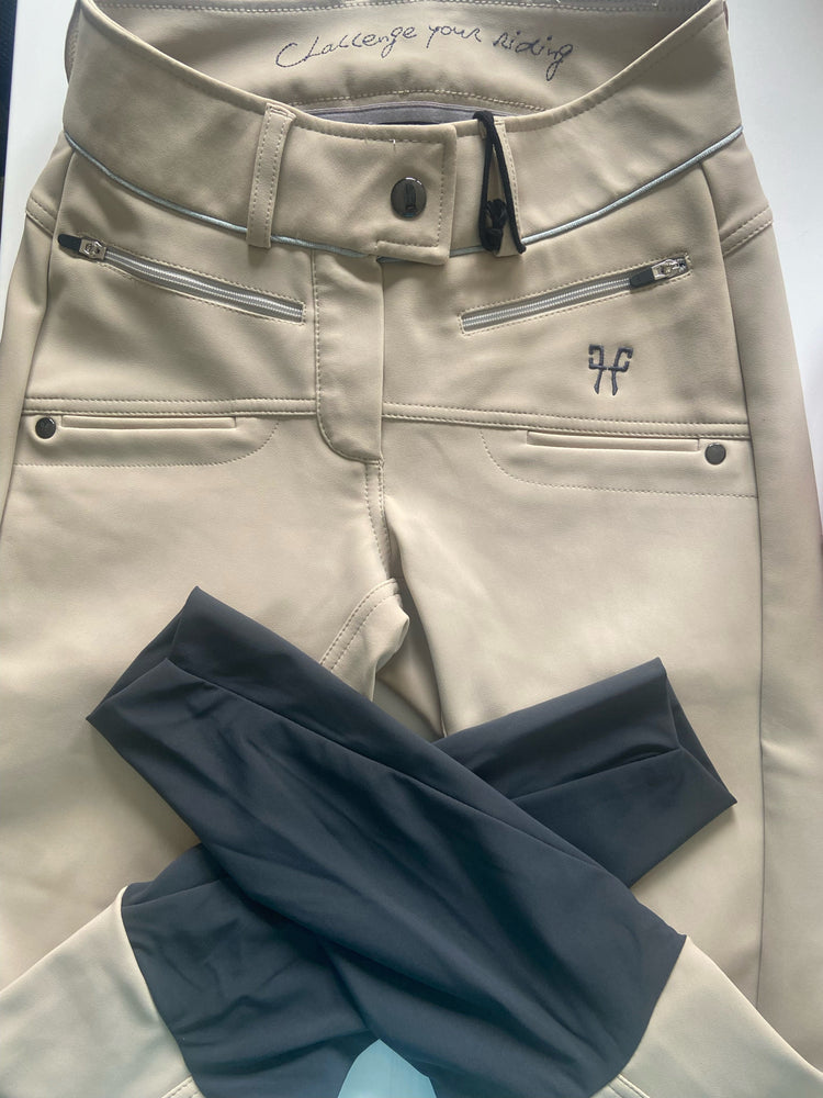 Horse Pilot Sale