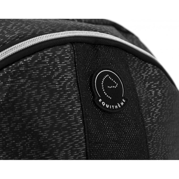 Backpack with mesh fabric