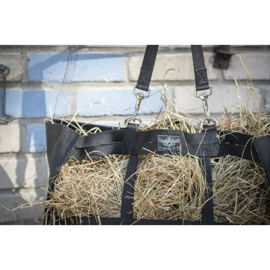 Stable hay rack