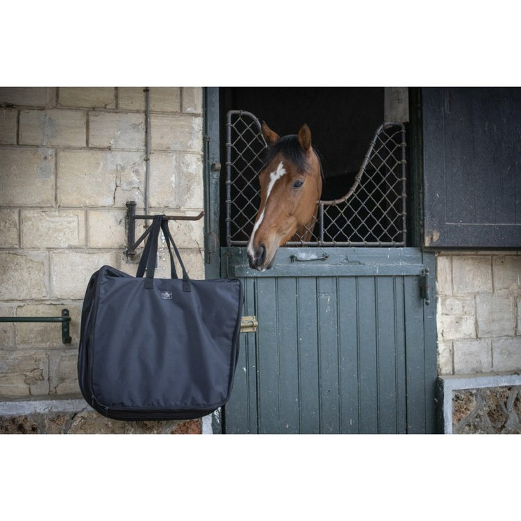 Breathable saddle pad storage bag