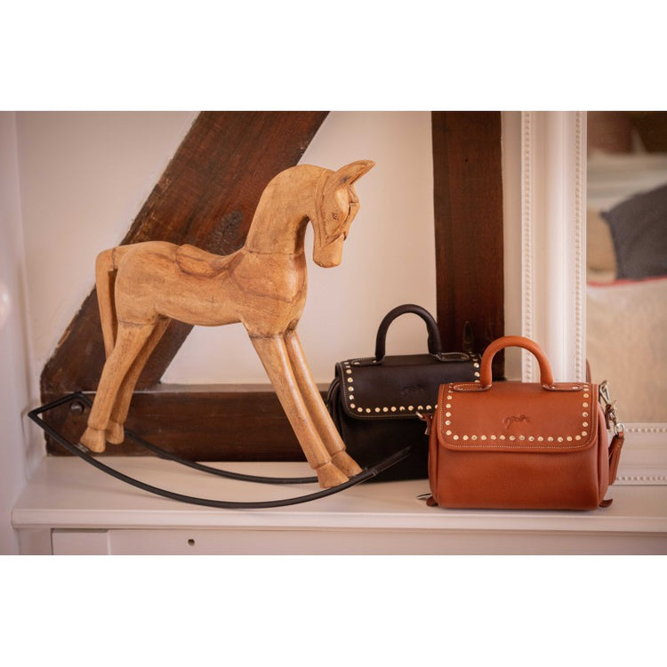 Penelope Handbag Cassie crafted from full-grain cowhide leather