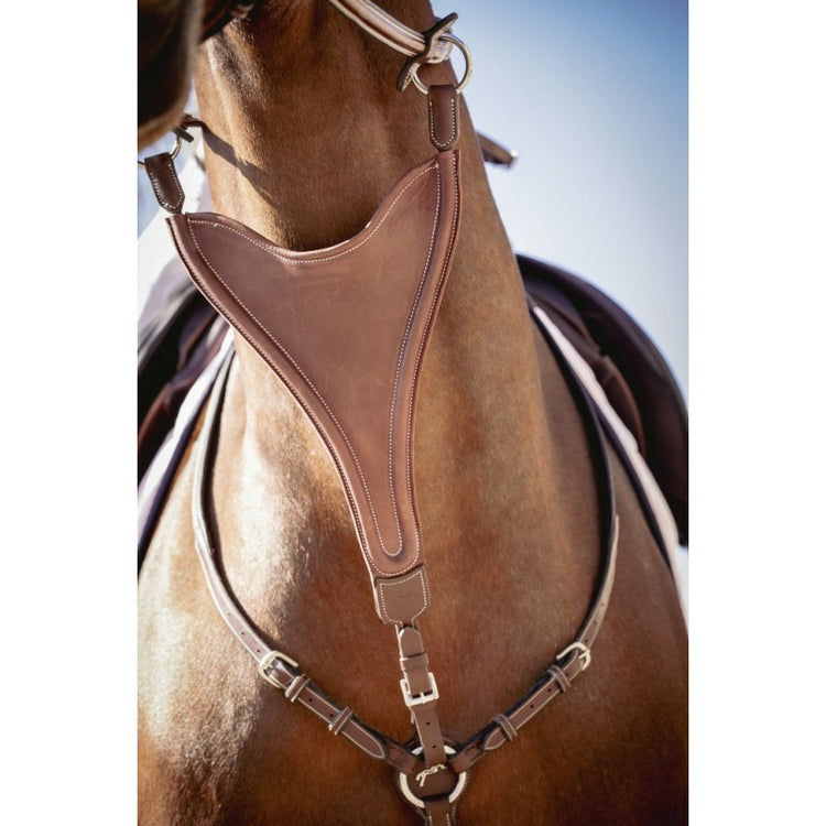 Penelope martingale fork designed to pair with the Penelope Martin Breastplate.