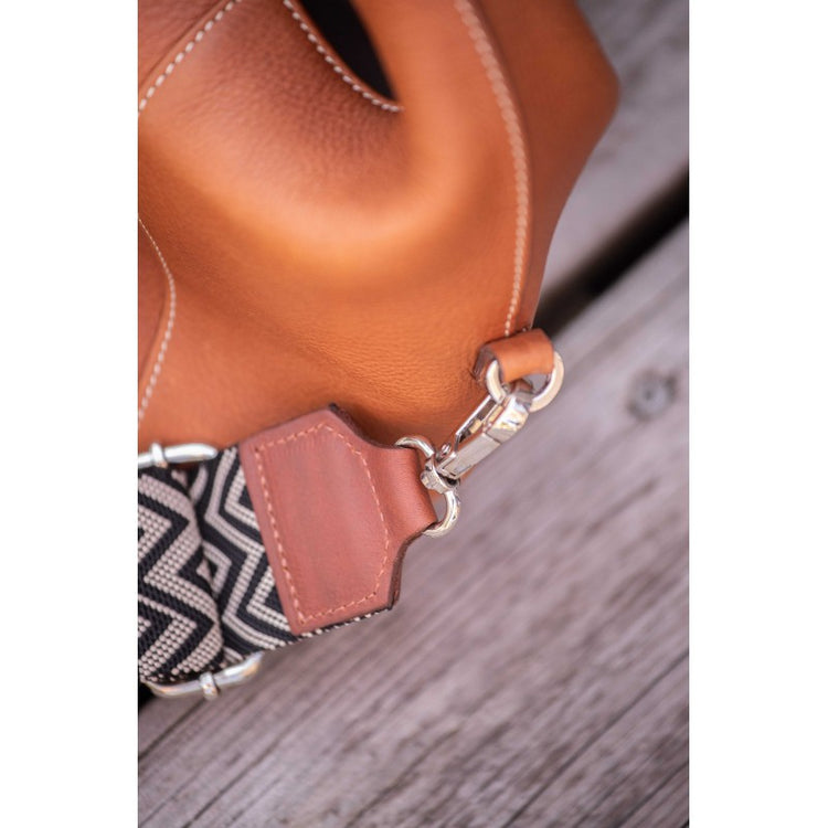 Penelope Purse Agathe crafted from French full-grain cowhide leather