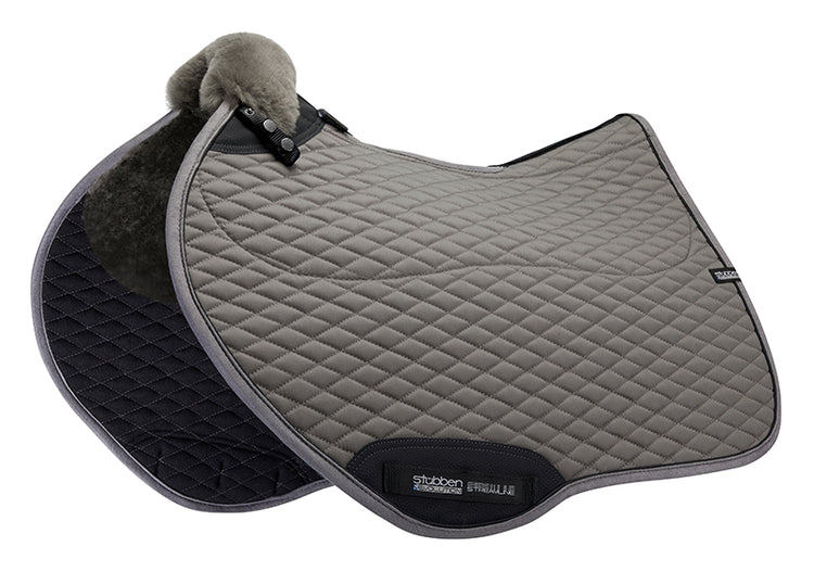 Stübben Streamline Lambswool horse pad for show jumping and competition.