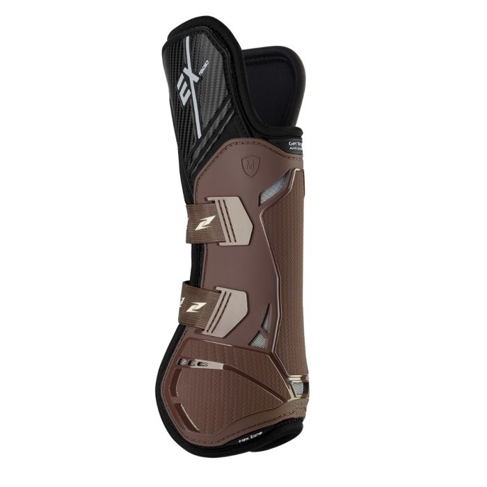 Zandona Carbon Pro Ex Tendon Boots completing a coordinated sport-horse look.