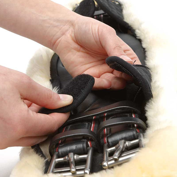 Sheepskin cover for anatomic girth
