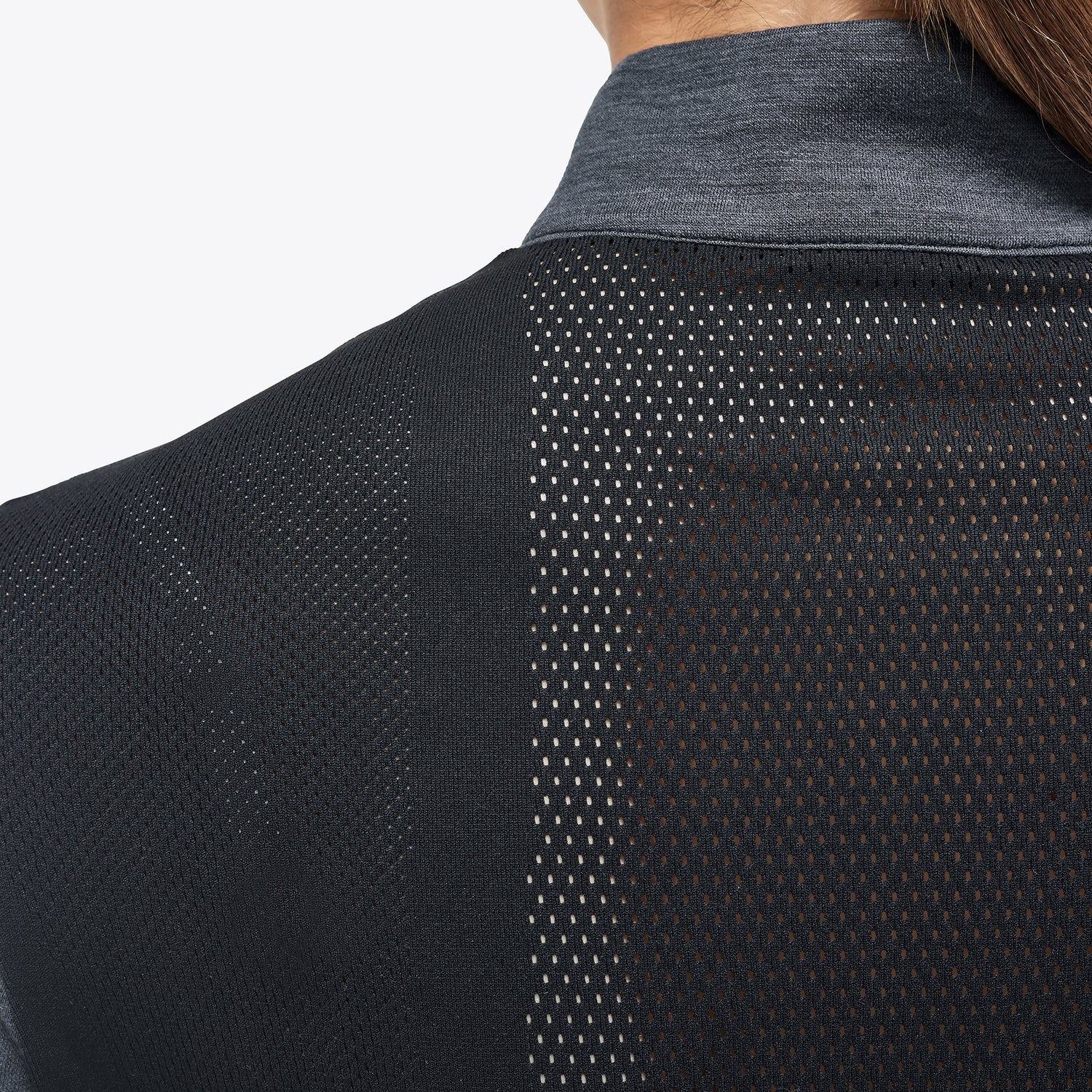 Mesh back training shirt for women