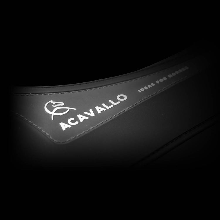 Acavallo dressage girth with gel insert