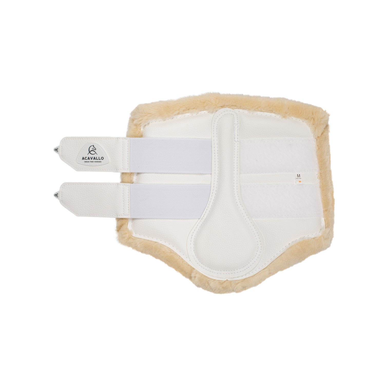 White brushing boots with fake fur