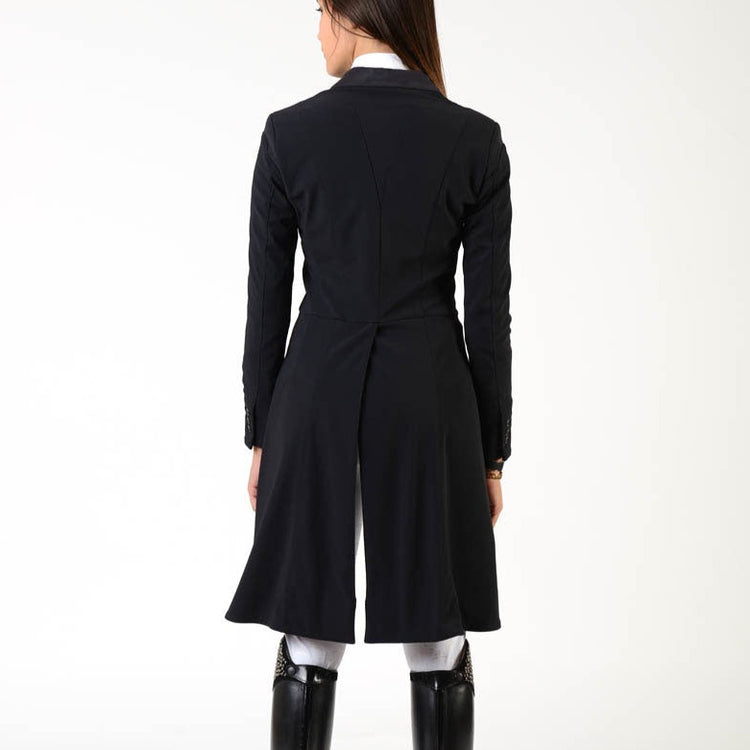 Dressage tails
