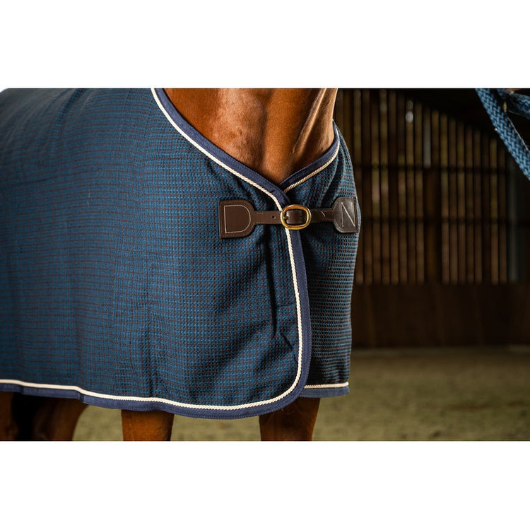 Cooler sheet for horses