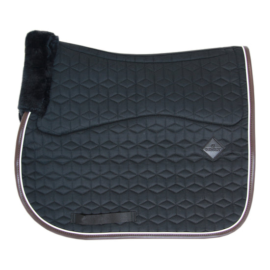 Saddle blanket for sensitive skinned horses