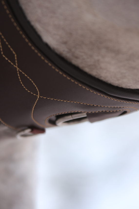 Kentucky Horsewear Anatomic Girth
