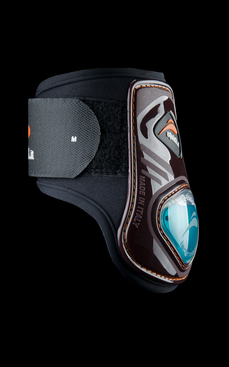 Legal Showjumping hind boots