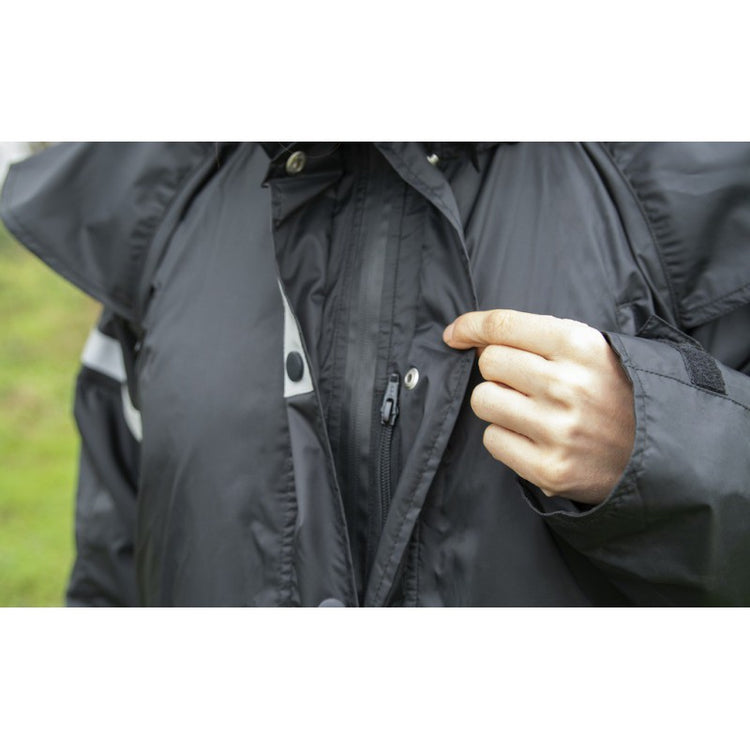 Best rain jacket for horse riding