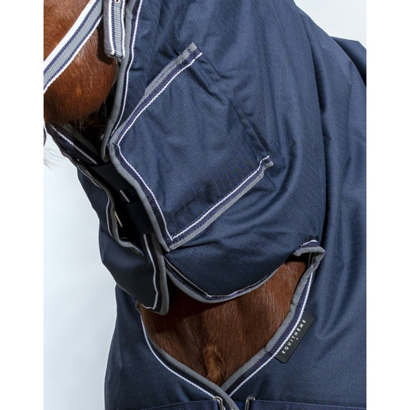 rug for horse with a neck rug included