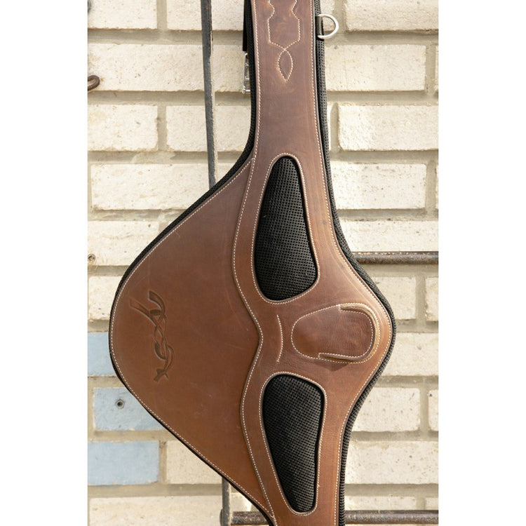 Penelope Leprevost Stud Guard Girth