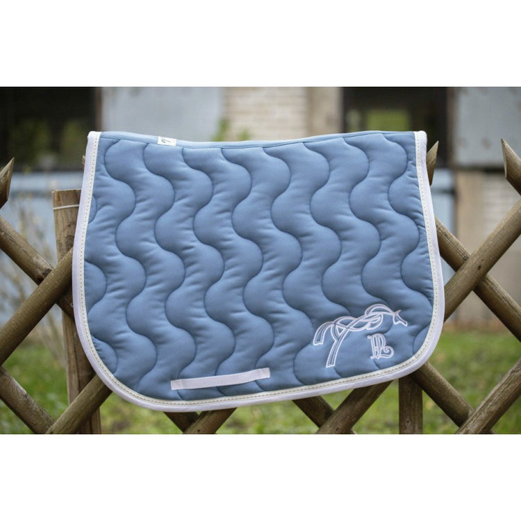 classic horse saddle pad