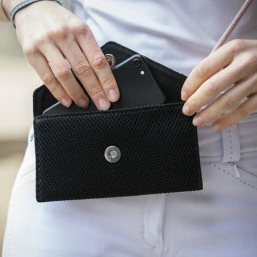 Penelope equestrian phone holder for riders at the stable and shows.