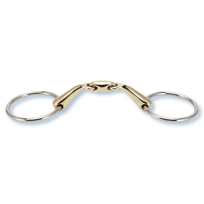 Anatomically shaped curves distinguish the Stübben 16 mm Loose Ring horse bit.