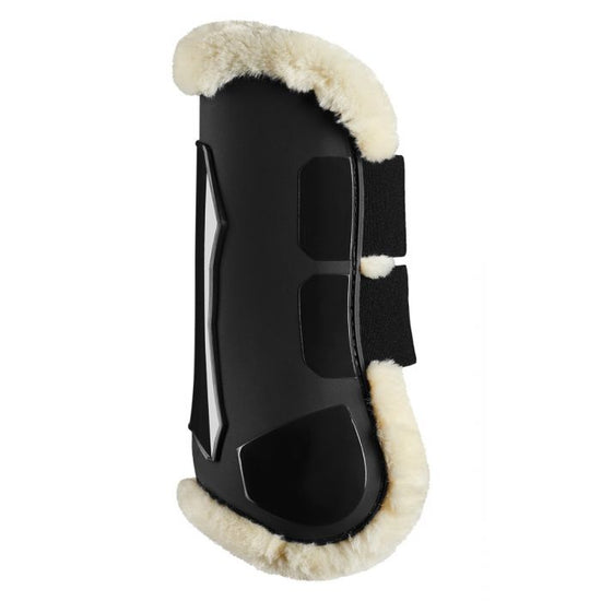 Zandona Techno-Fur Tendon Boots protecting the horse&