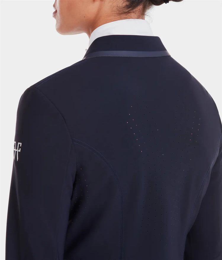 Ergonomic equestrian jacket