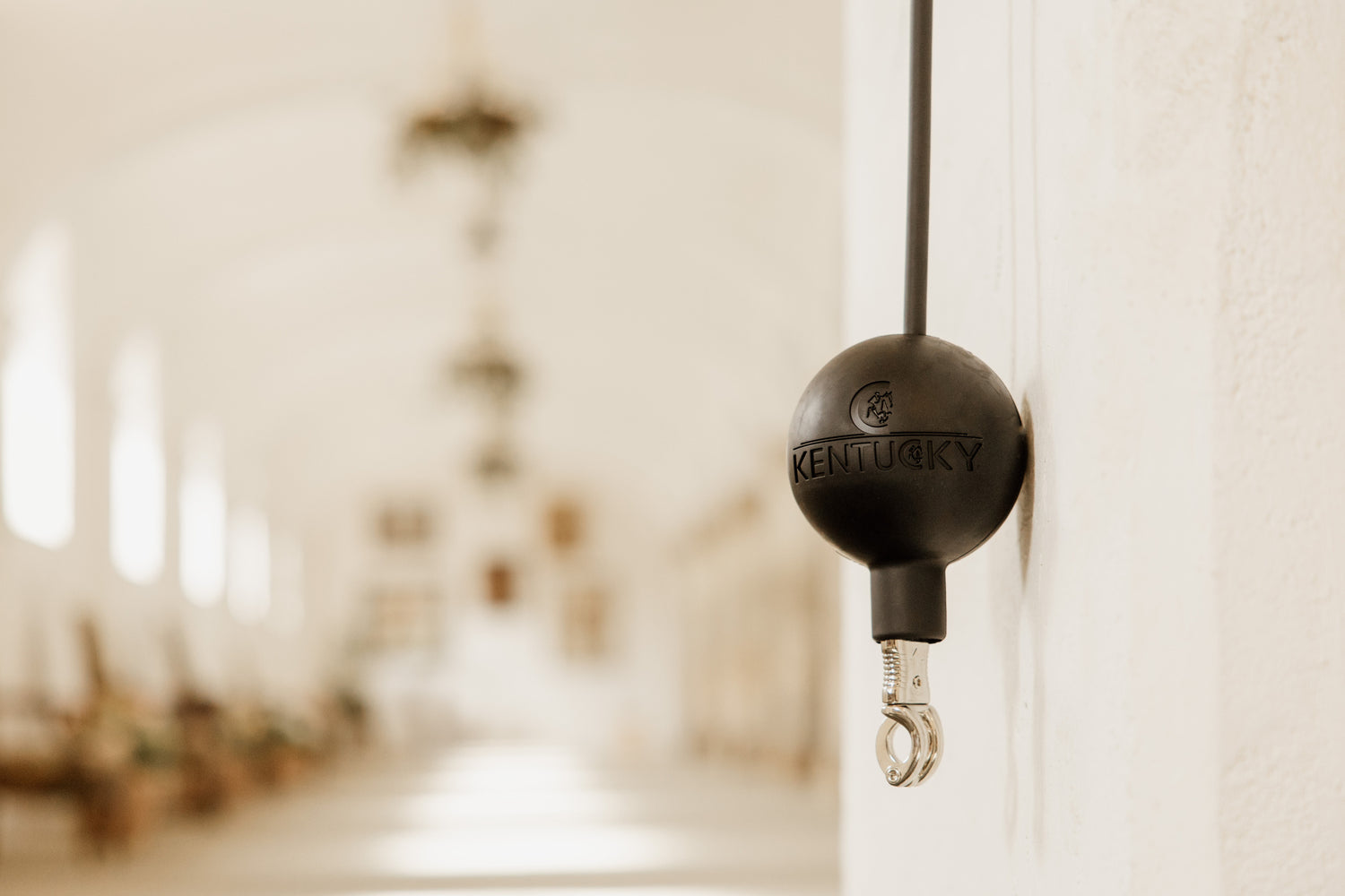 Kentucky Horsewear cross tie balls