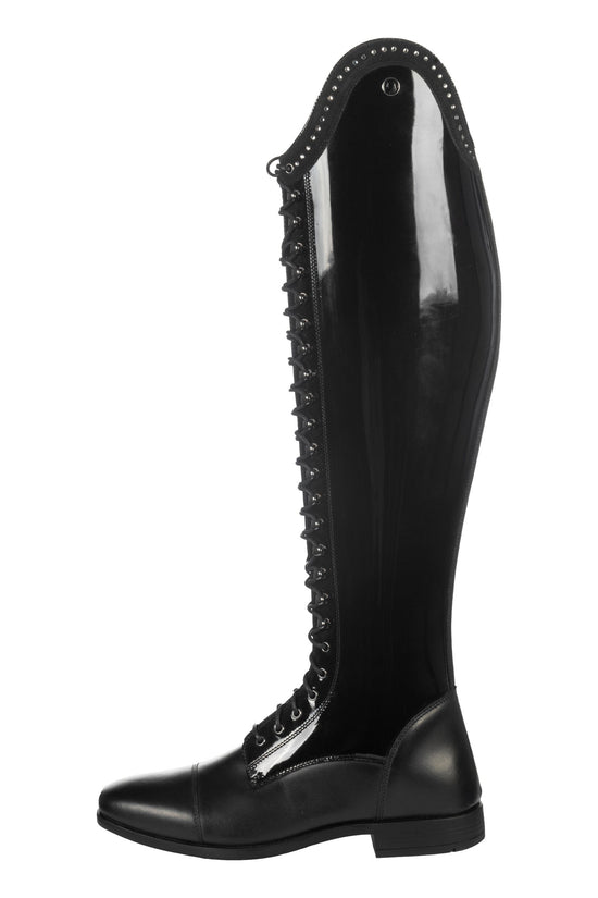 Slim fitting riding boots